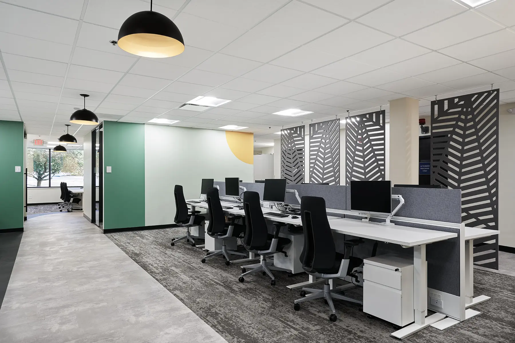 Multiple workstation areas for corporate office space in Middlesex County, NJ